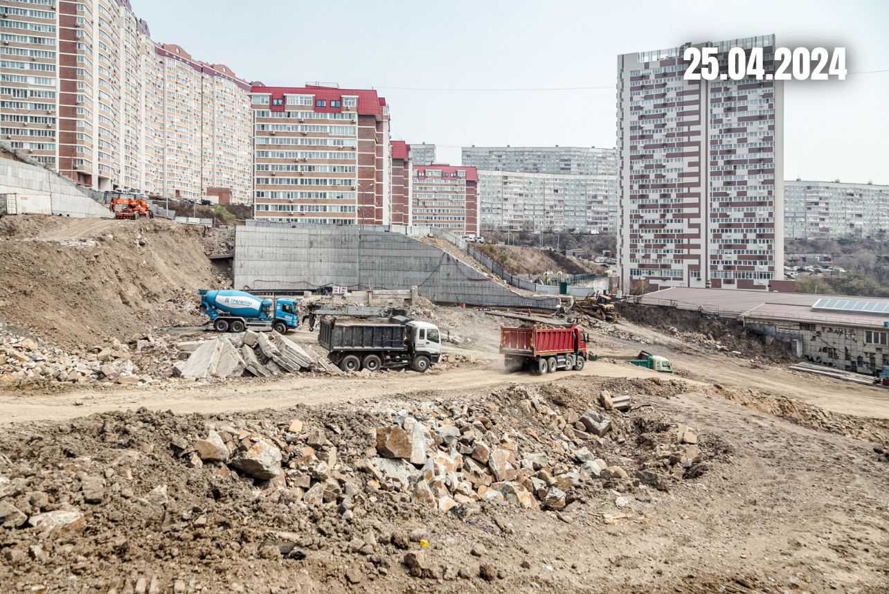 Жилой комплекс Черняховского, Апрель, 2024